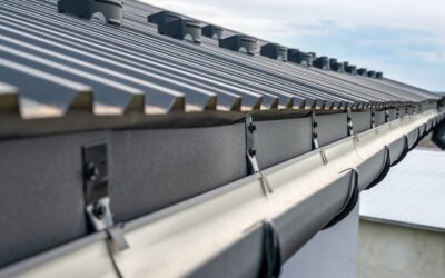 Seamless vs. Sectional Gutters: Which Is the Right Choice for Your Home?